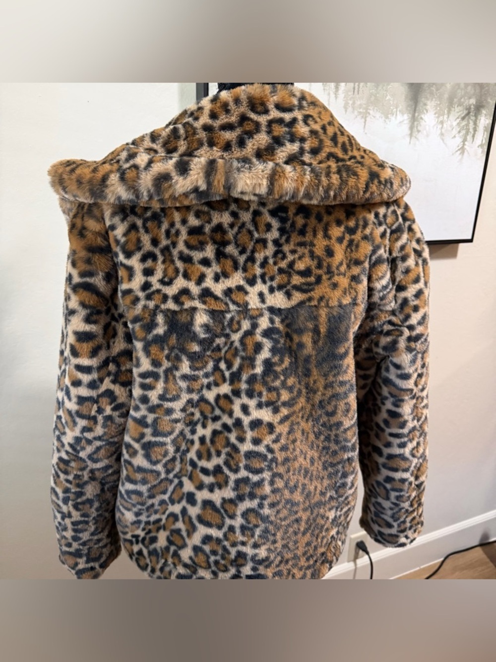Camila Coelho Revolve Leopard Print Faux Fur Coat Oversized XS - Picture 9 of 15